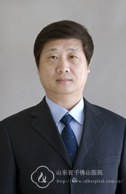 李青